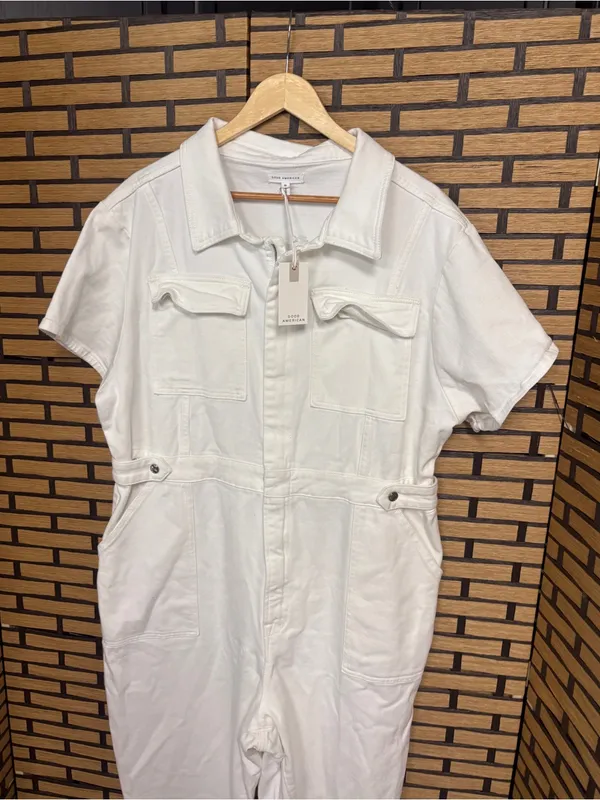 Good American white denim jumpsuit size 6 - Image 3
