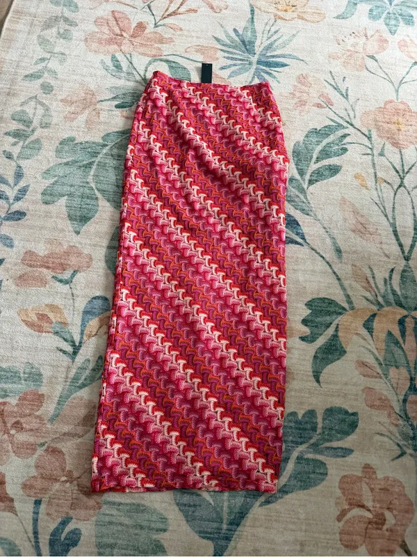 Lulu's Fiala Pink Multi Crochet Chevron Mermaid Maxi Skirt - Image 5