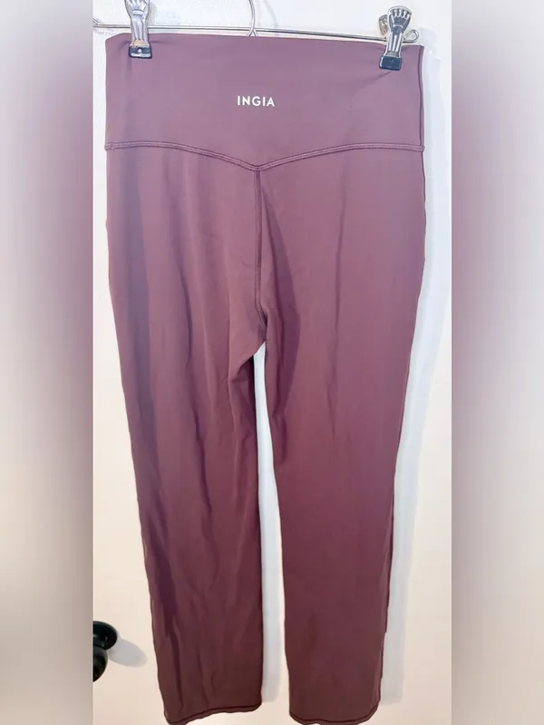 INGIA High Waist Flare Yoga Pants Plum Brown Sweetheart Seam 31” Inseam XS - Image 10