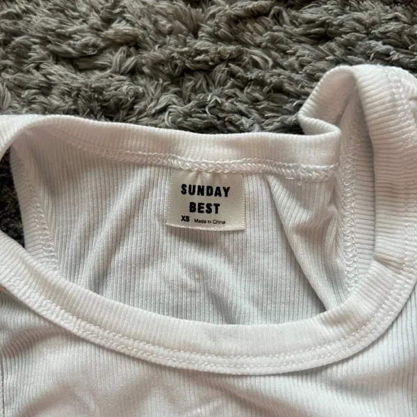 Sunday Best xs white tank top‎ - Image 5