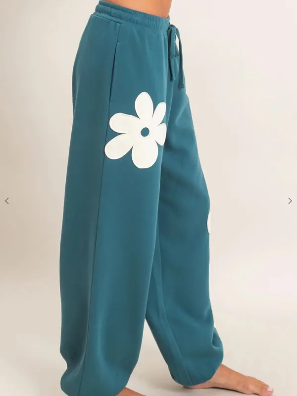 NEW Double Zero Teal Floral Appliqué Fleece Sweatshirt Jogger Set Medium - Image 10