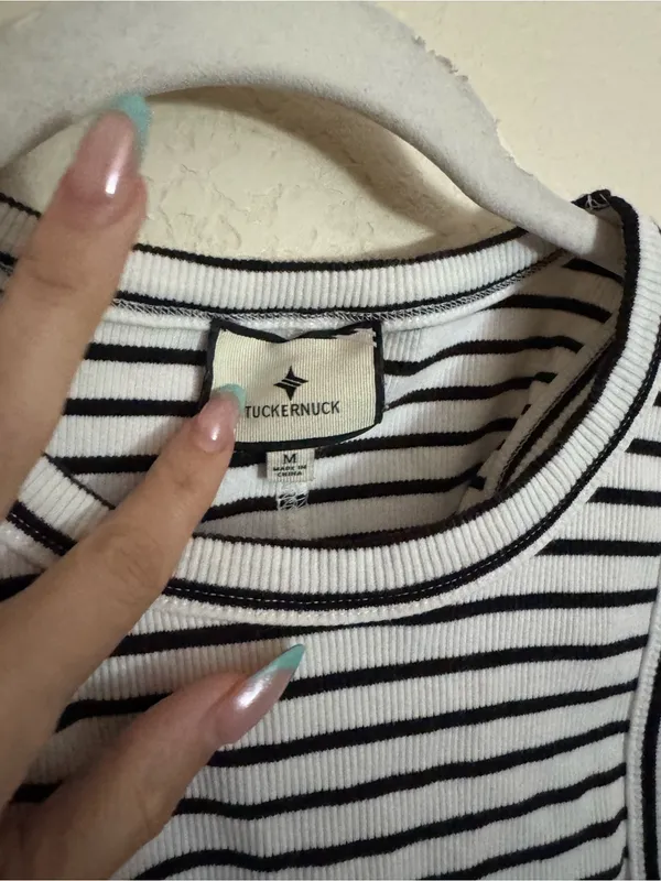 Tuckernuck Stripe Anthos Cotton Tank Top Sz M Ribbed Black White - Image 4