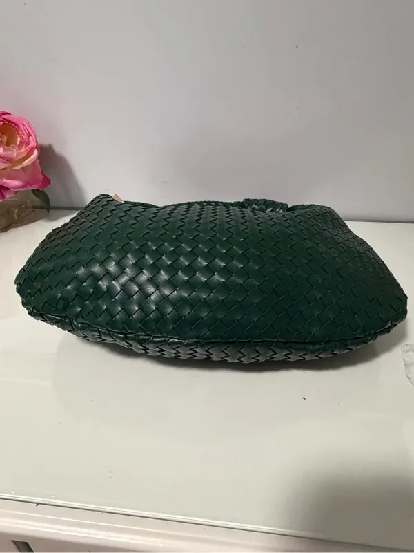 Melie Bianco Dark Green Woven Hobo Bag - Image 4