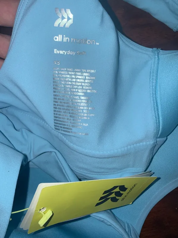 NWT ALL IN MOTION XS women’s medium support sport bra XS ✨ - Image 3