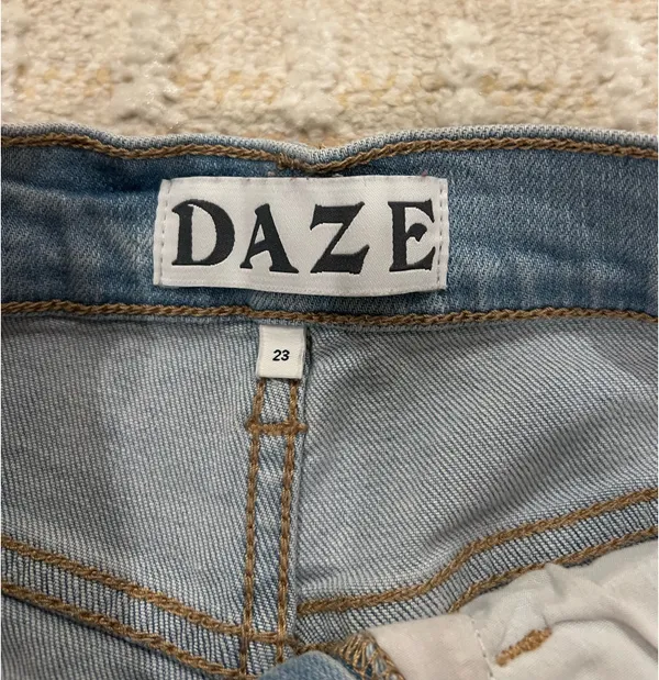 Pants Store Shorts - Image 2