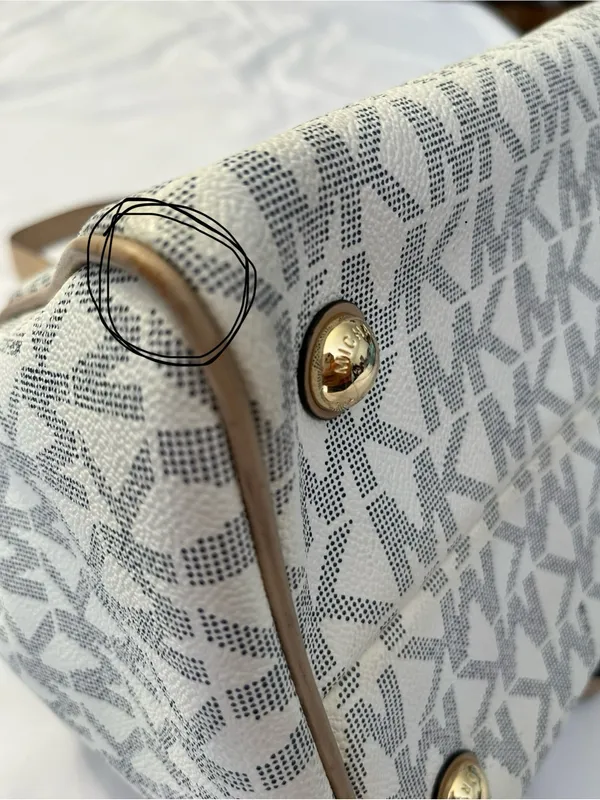 Michael Kors White & Beige Logo Satchel with Gold Hardware - Image 15