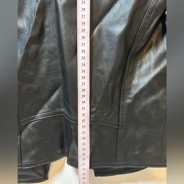 Classic Black faux Leather Jacket - Image 11