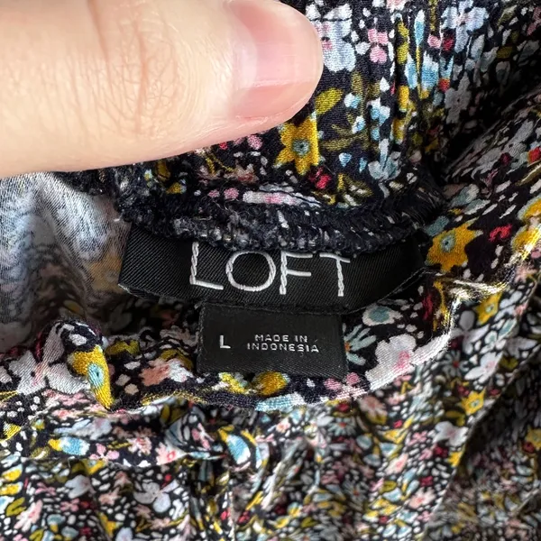 LOFT Paperbag Waist Cropped Flowy Floral Print Pants, Black/Multi, Size Large - Image 13