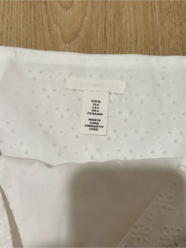 H&M NWOT White Eyelet Cotton Blend Mini Skirt - Image 2