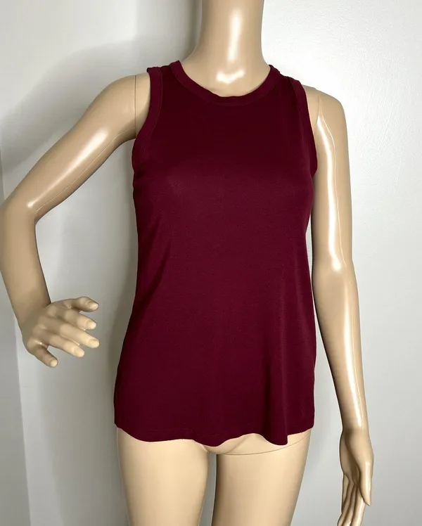 Old Navy Maroon Tank Top - Image 7