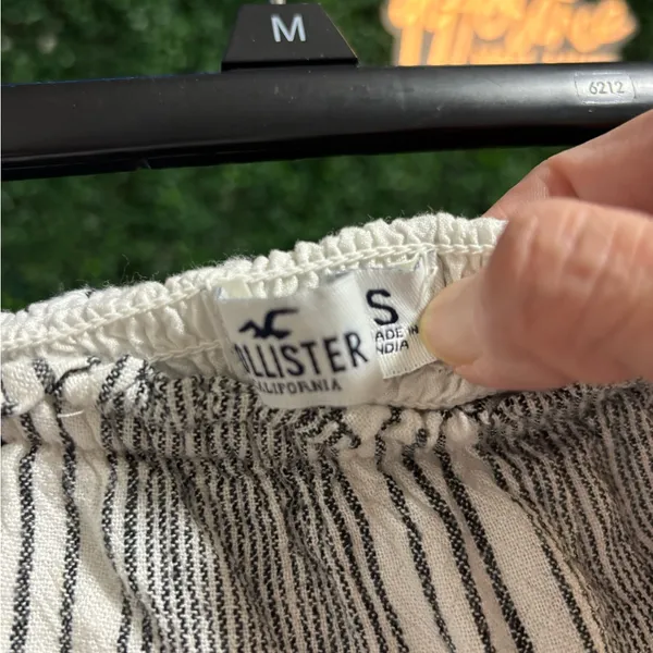Hollister Black and White Striped Tube Top - Image 2