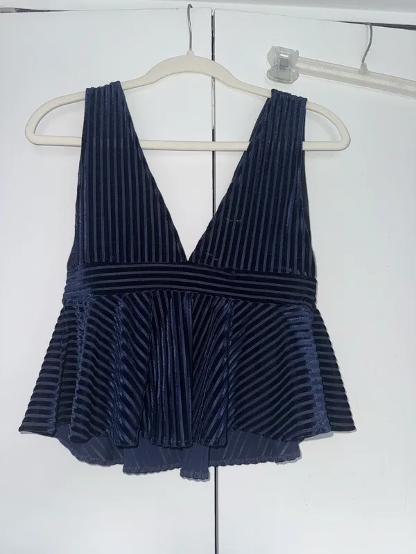 Urban Outfitters Top - Image 4