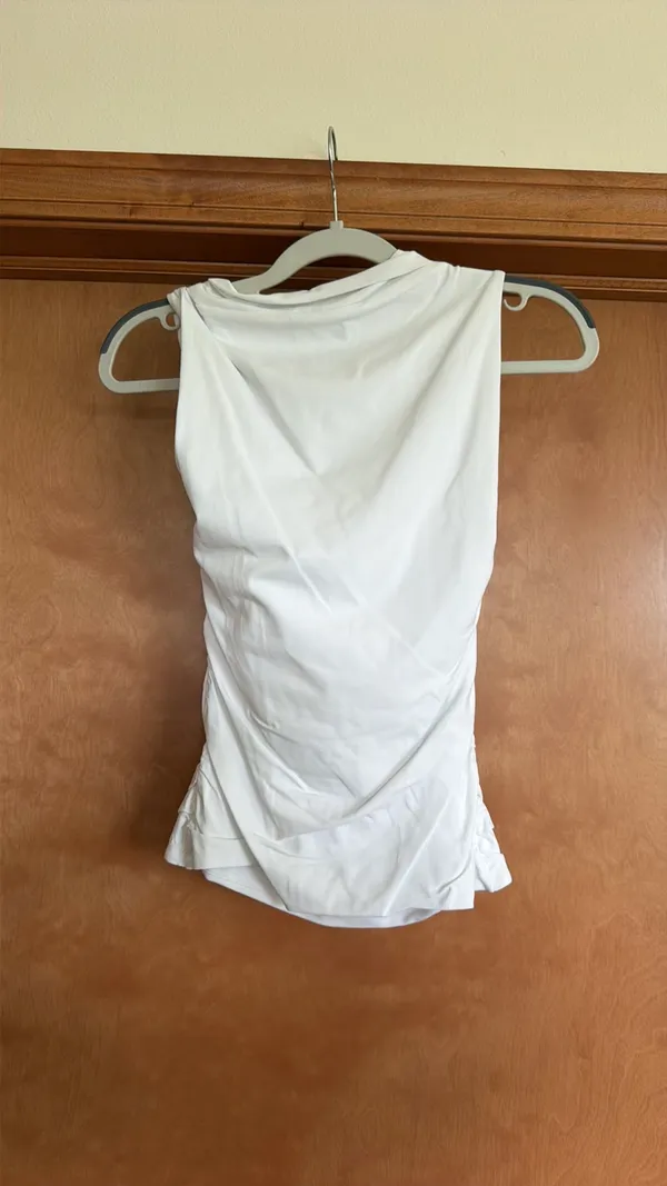 Aritzia Contour Tank - Image 2