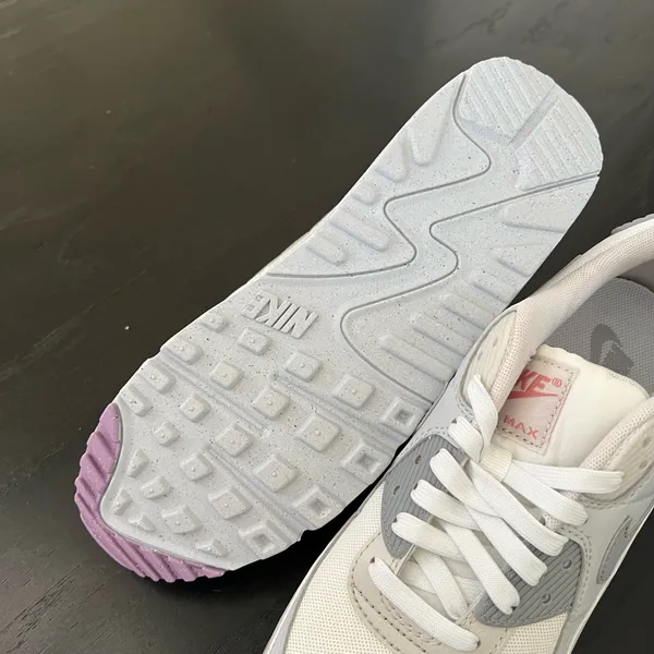 New NIKE Air Max 90 'Pure Platinum Beyond Pink' - Image 7