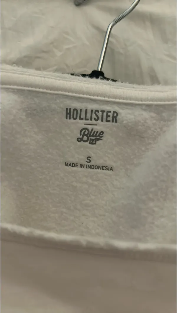 Hollister Sweatshirt - Image 2