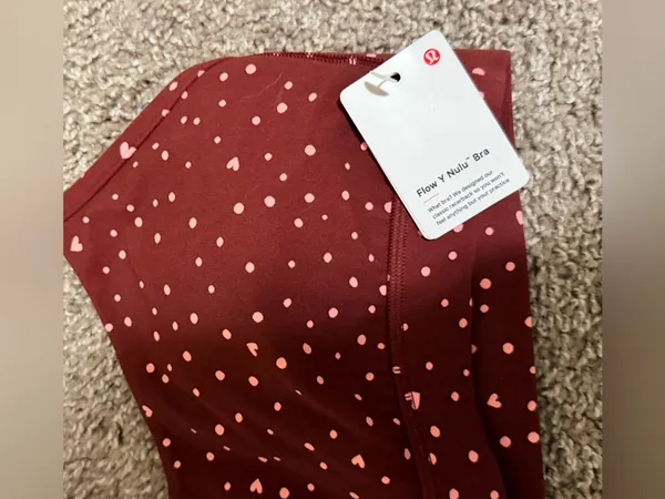 Lululemon Flow Y Heart Bra Light Support sold out color size 10 women's NWT - Image 7
