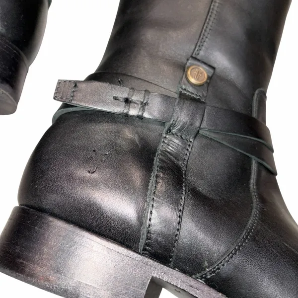 Frye Melissa Belted Black Leather Tall Riding Boots Shoes size 6 - Image 9