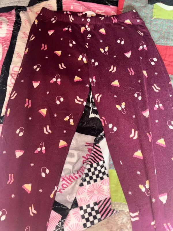 LC Lauren Conrad Winter Pajama Set - Image 3