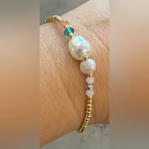 Fashion Golden Seed Bead Chain Multicolor Crystal Faux Pearl Charm bracelet - Image 3