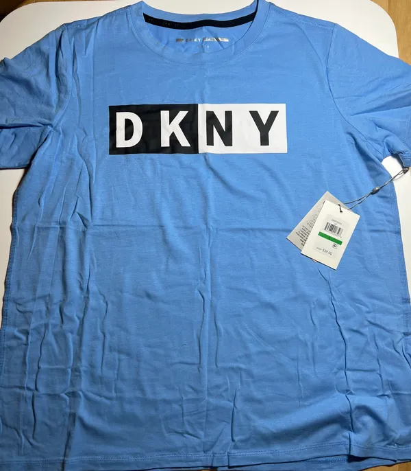 Large  LOGO TEE NEW WITH TAGS - Image 3