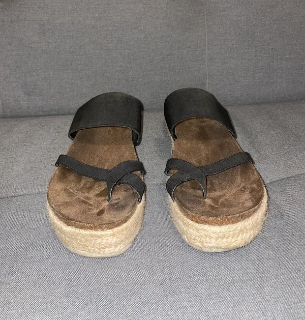 Madden Girl Platform Sandals - Image 3