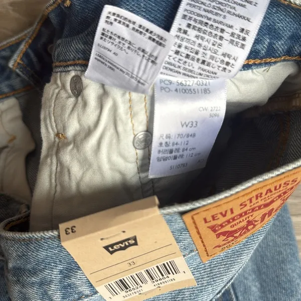 NEW Levi’s 501 High Rise Med Wash Denim Shorts for Women 33 - Image 8