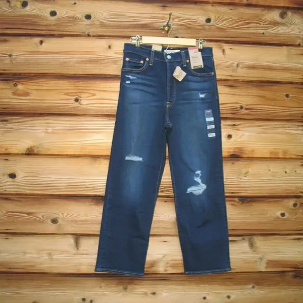 NWT Levi's Ribcage Straight Ankle Jeans - Image 3