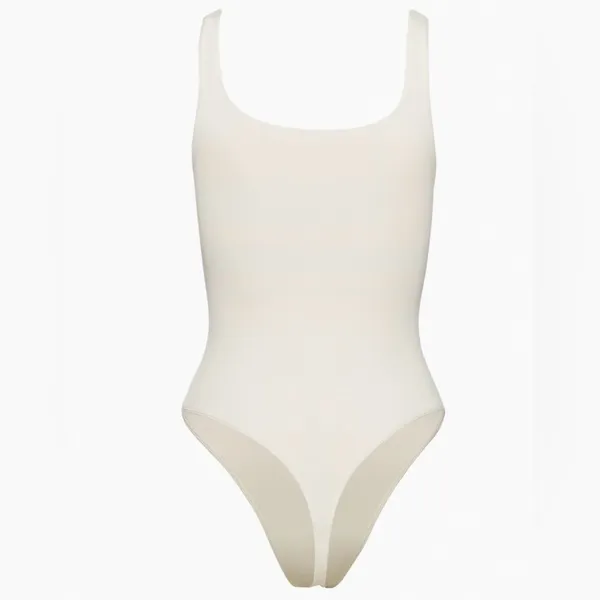 Babaton contour bodysuit in mauve NEW - Image 8