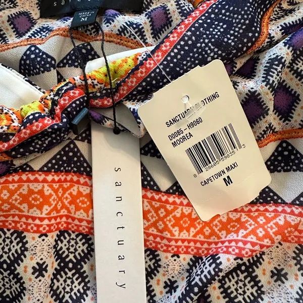 Sanctuary nwt medium dress lined to knee adjustable strap Aztec chevron polyest - Image 5