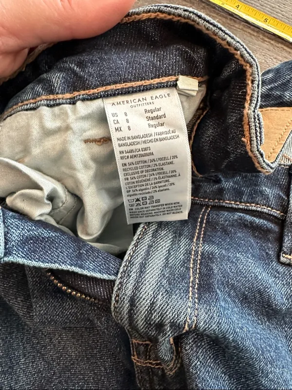 American Eagle‎ 8 Darkwash Straight Leg Skinny Jean - Image 4