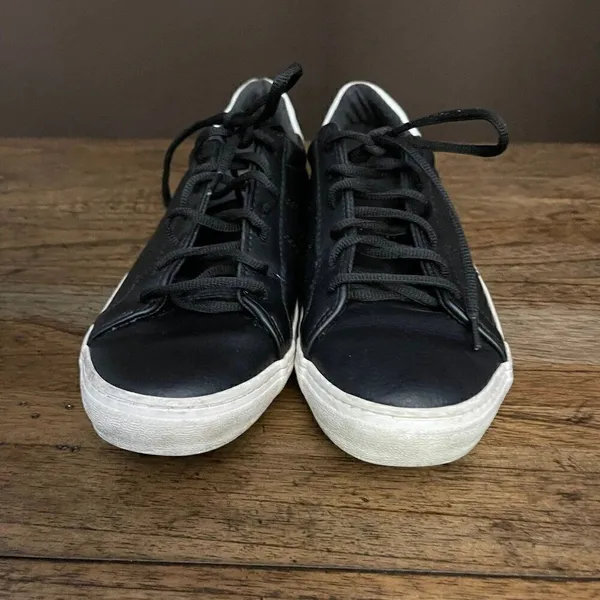 Old Navy Court Sneaker - Image 6