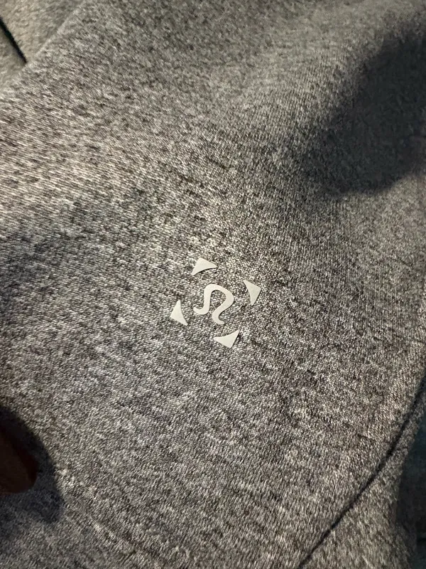 Lululemon Sweatshirt - Image 4
