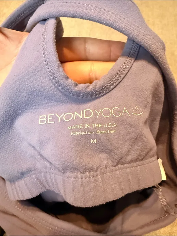 Beyond Yoga High Neck Crossback Built In Bra Workout Tank Top Size M - Image 3