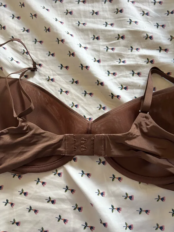SKIMS Bra - Image 3