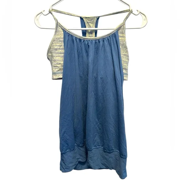 Lululemon Blue and yellow top with built in bra - Image 3