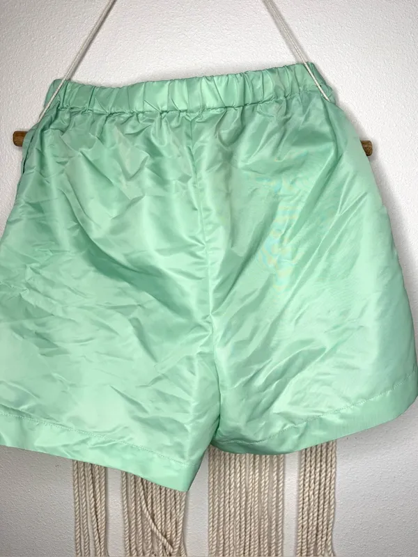 NWT Sporty & Rich Good Health Nylon Shorts Thyme/White Size Small - Image 5