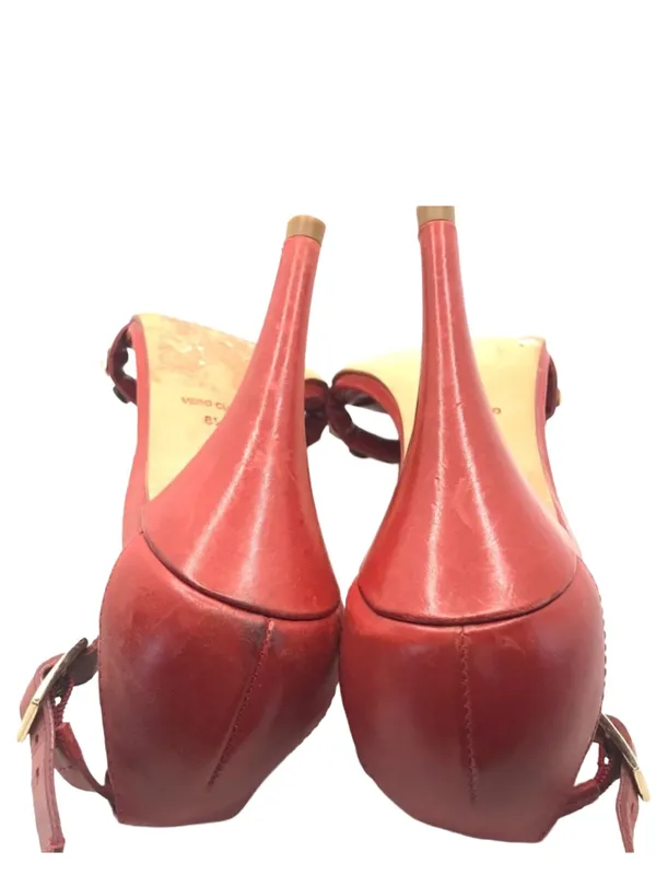 Pour La Victoire Red Leather With Gold Metal Studs T Strap Heels (8.5) - Image 7