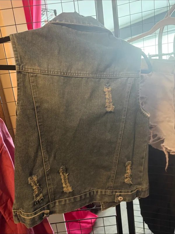 Sleeveless Distressed Denim Vest - Blue - Image 2