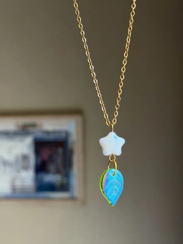 Handmade quality Czech glass star & leaf fairy statement cottage necklace🍃 - Image 2