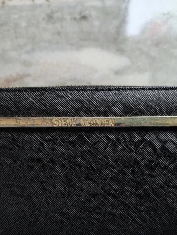 Steve Madden Black Wristlet Wallet - Image 2