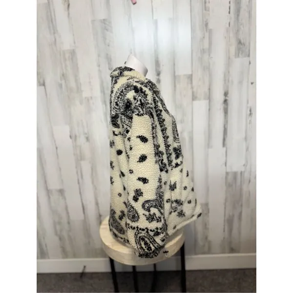Supeon Sherpa Fleece Jacket Paisley Print Cream Black Zip Up Cozy Size M - Image 3