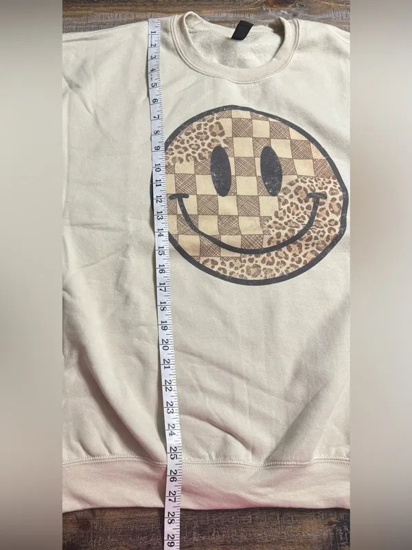 Gildan Tan Sweatshirt with Brown Checkered & Leopard Smiley Graphic - Image 7