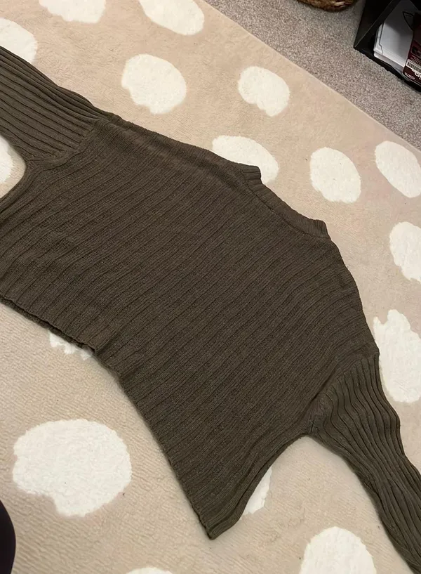 American Eagle ribbed knit cropped sweater - Image 4