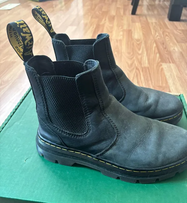 Dr. Martens Embury Chelsea Boots - Image 2