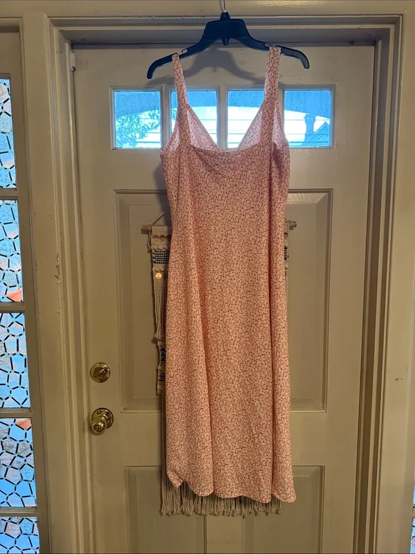 Charlie Holiday Floral Midi Dress - Image 4