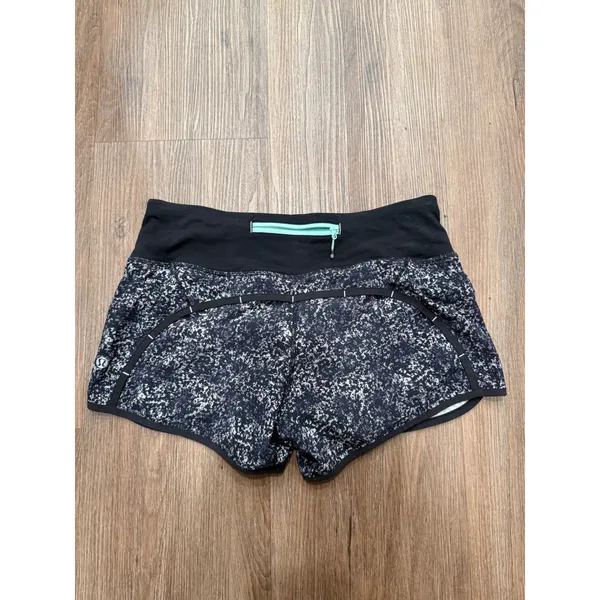 Lululemon Speed Up Shorts Womens 4‎ Black White Static Print Mint Green Running - Image 2