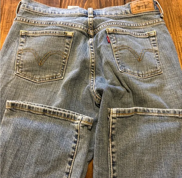 Levi’s 505 Light Straight Wash Jeans - Image 6