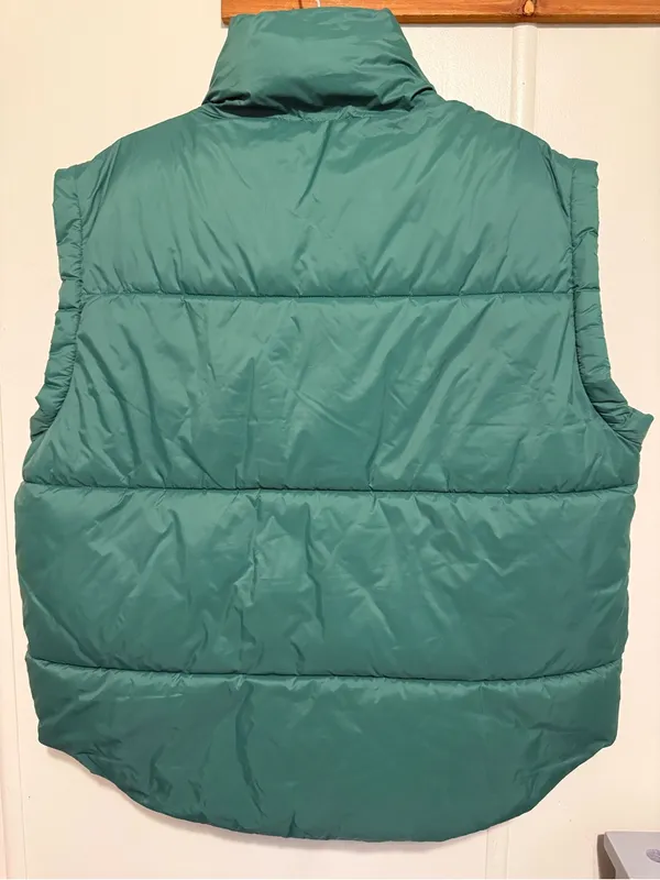 OFFLINE By Aerie Oversized Puffer
Vest Small/ Medium - Image 8