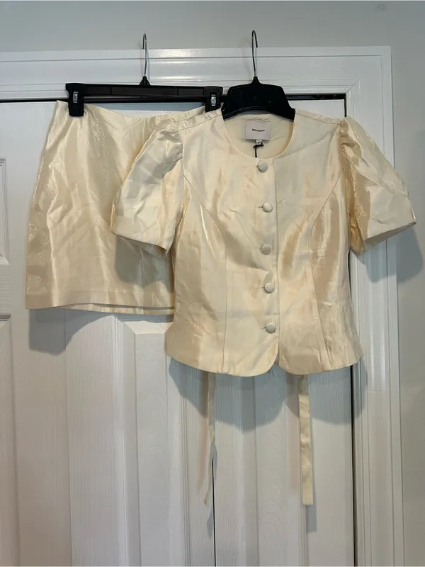 Reformation Mika Two Piece - Image 4