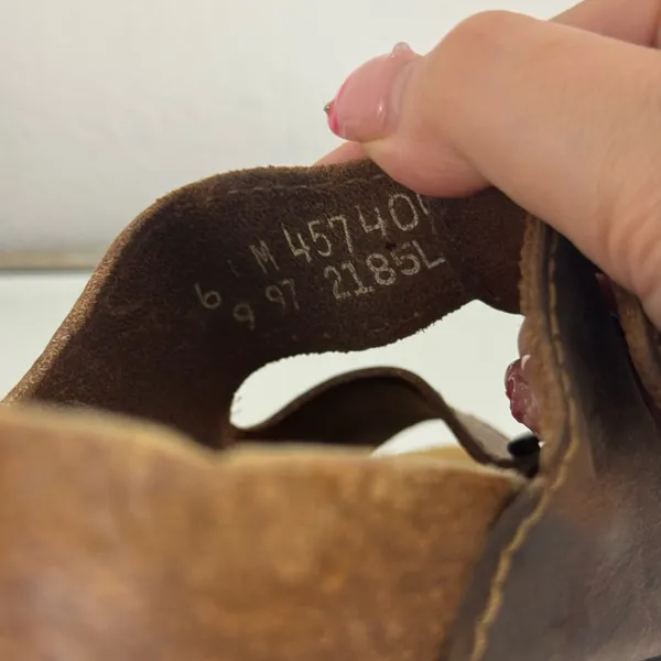 EASTLAND Vintage 90s Womens Brown Leather Dual Strap Buckle Slip On Sandals - Image 11